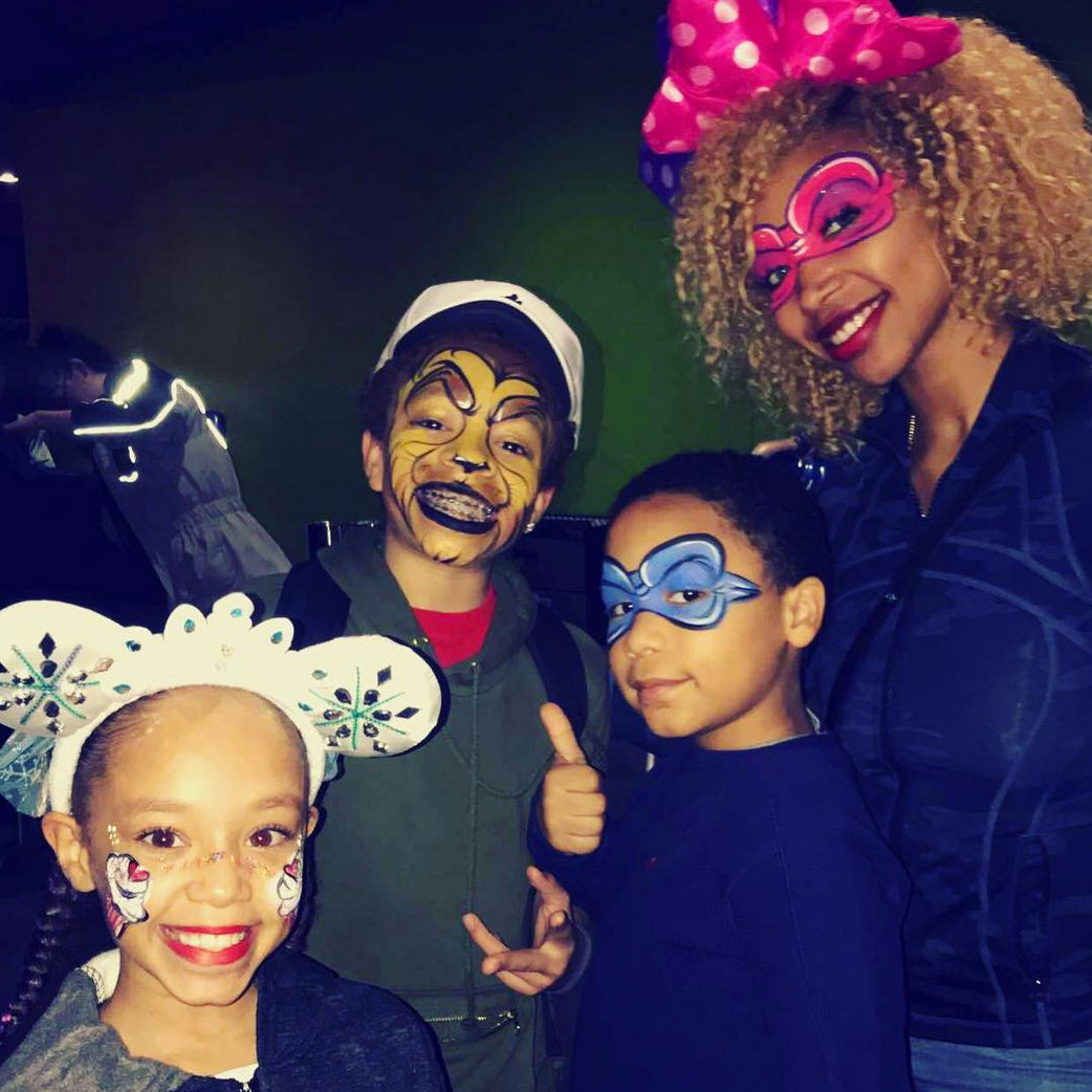 Kandi Burress, Tiny Harris and Toya Wright’s Christmas at Disney World